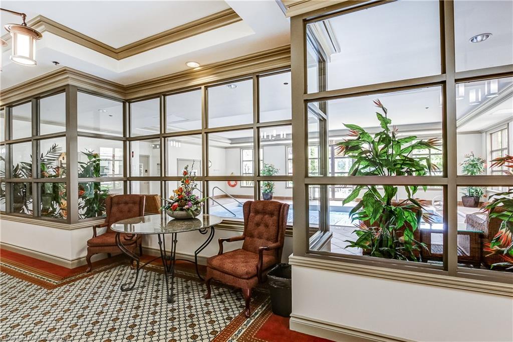 2405-100 Burloak Drive Property Photo 43