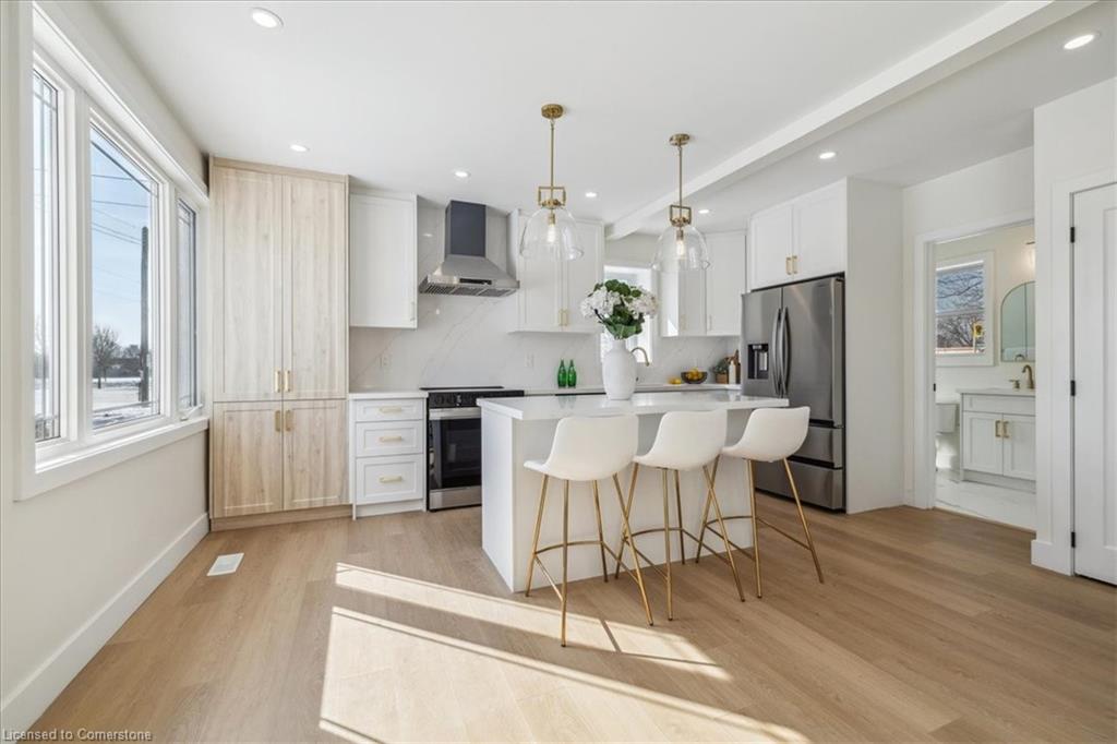 98 East 37th Street Property Photo