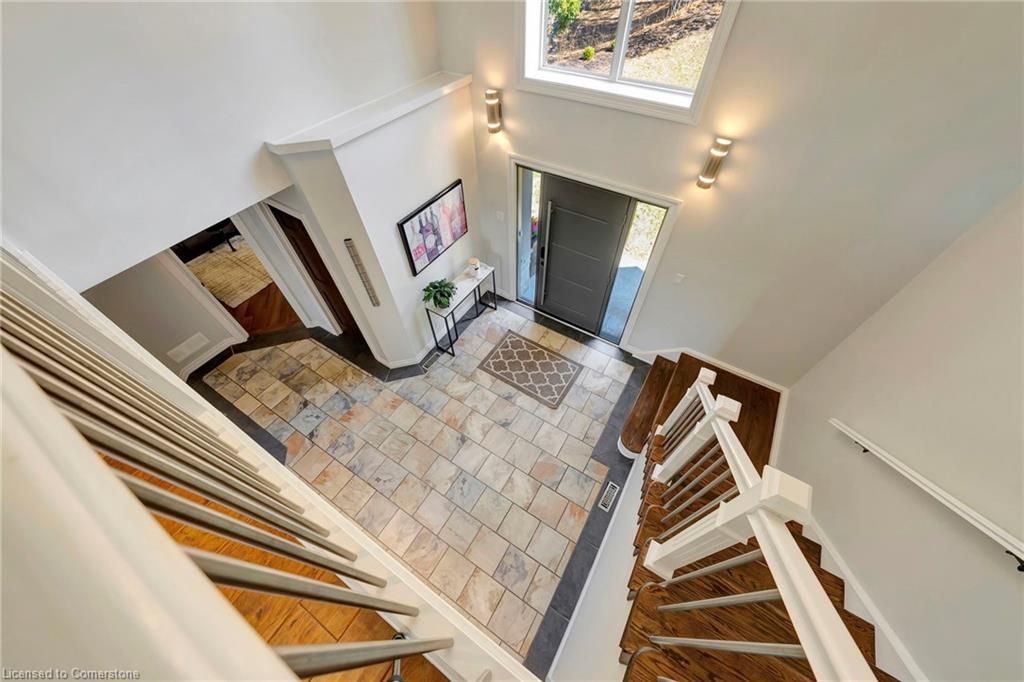 46 Grand Hill Drive Property Photo 11