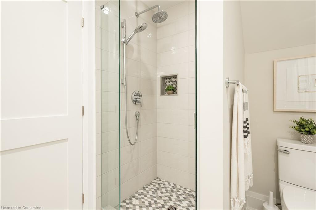 257 Surrey Drive Property Photo 41