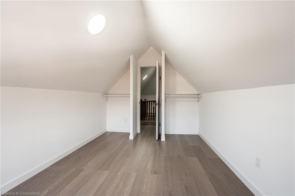 35 Lorne Avenue Property Photo 38