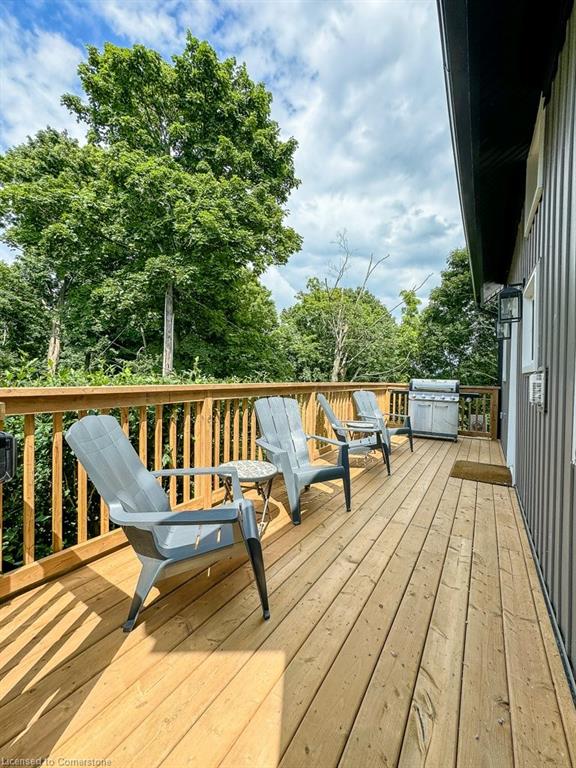 354 Erie Street Property Photo 25