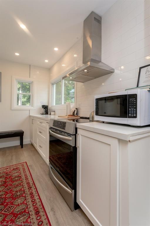 354 Erie Street Property Photo 29