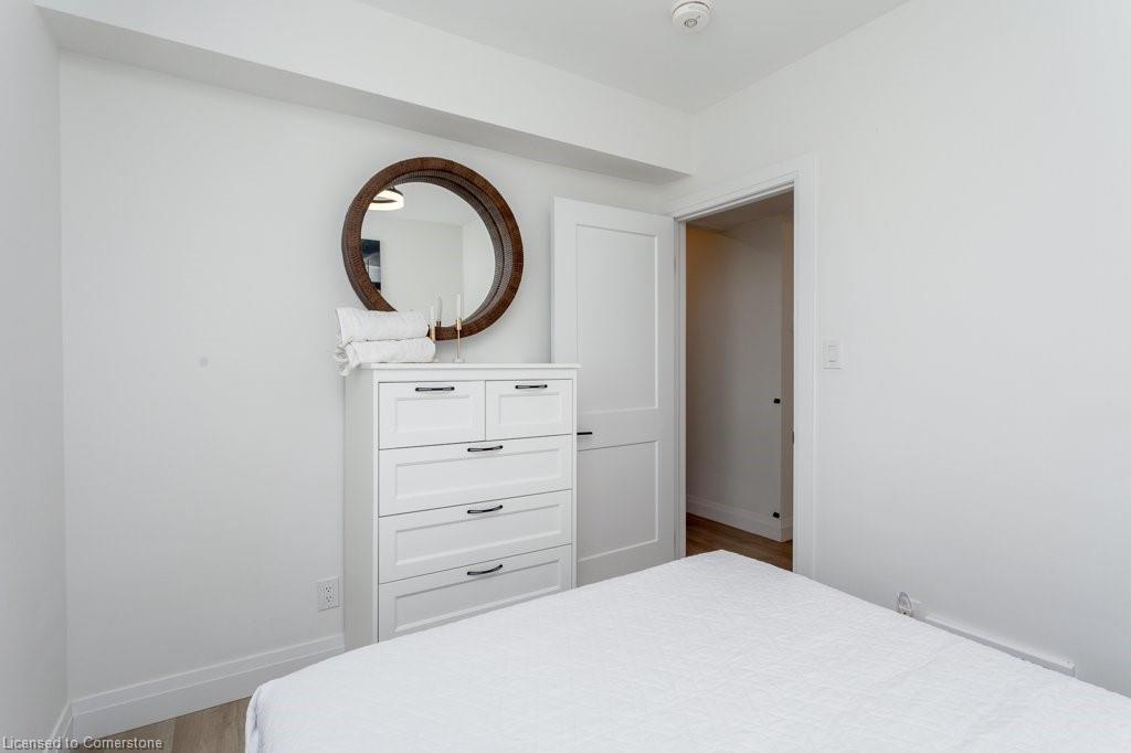 354 Erie Street Property Photo 40
