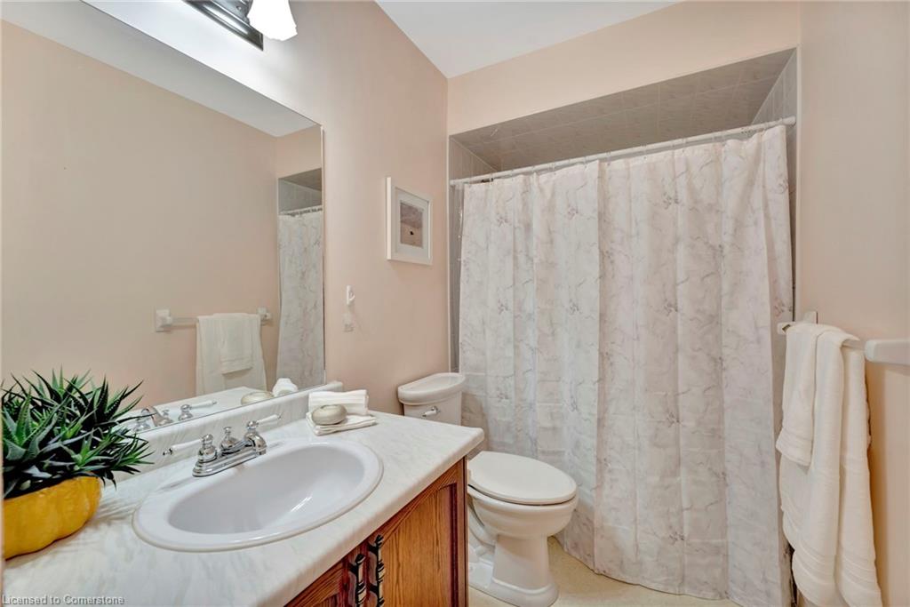 5-175 Fiddlers Green Road Property Photo 16
