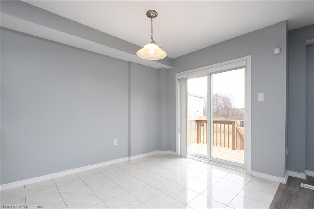 43 Longboat Run W Property Photo 12