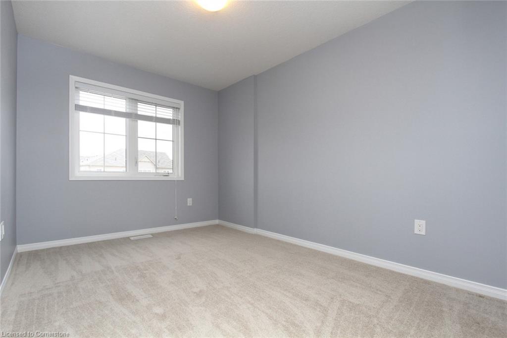 43 Longboat Run W Property Photo 24