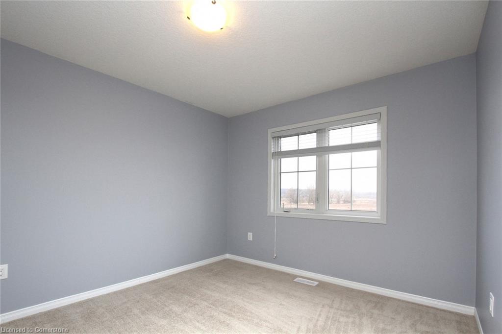 43 Longboat Run W Property Photo 26