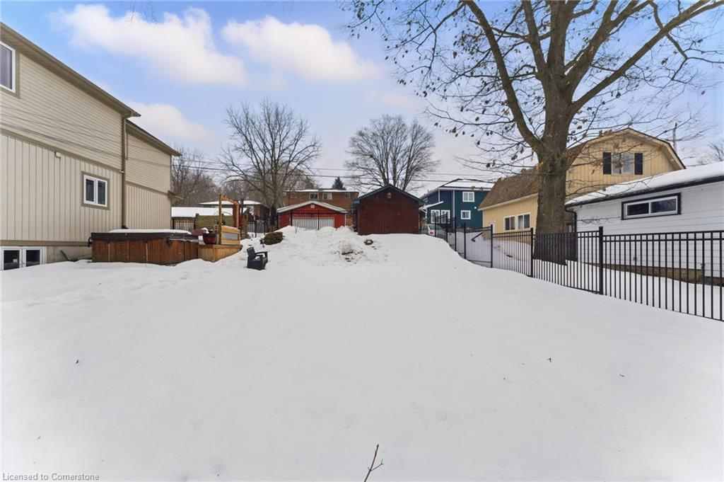 242 Queen Street E Property Photo 1