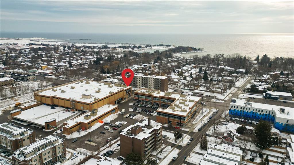 101-515 Lakeshore Road E Property Photo 5