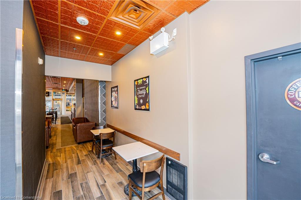 101-515 Lakeshore Road E Property Photo 21