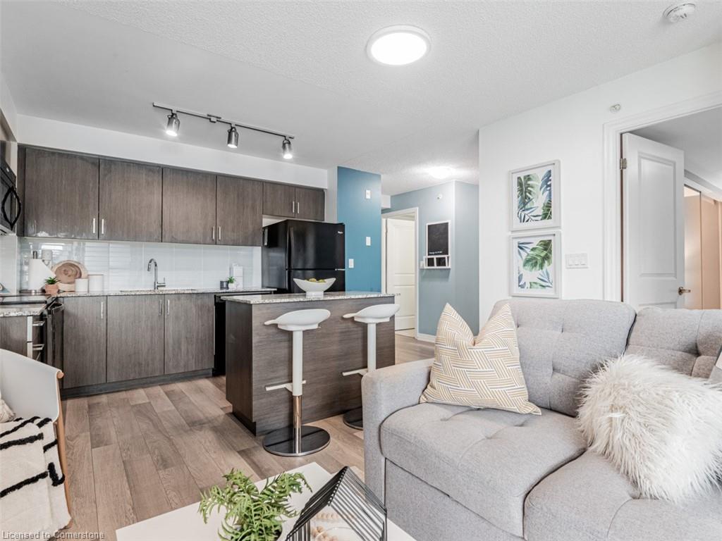 301-80 Esther Lorrie Drive Property Photo 15