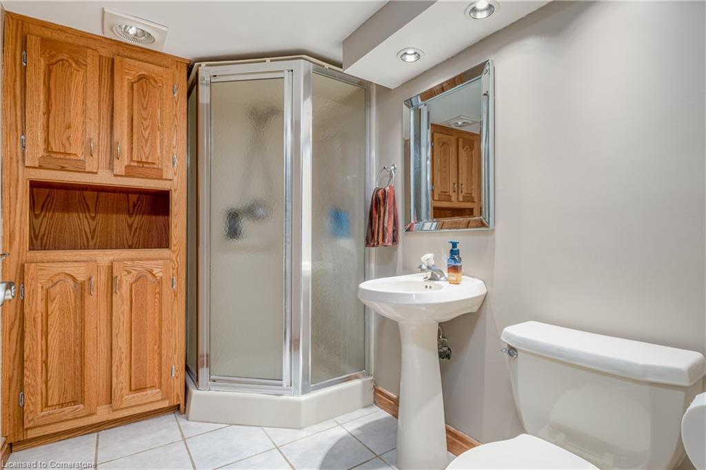 16 Trevor Drive Property Photo 17
