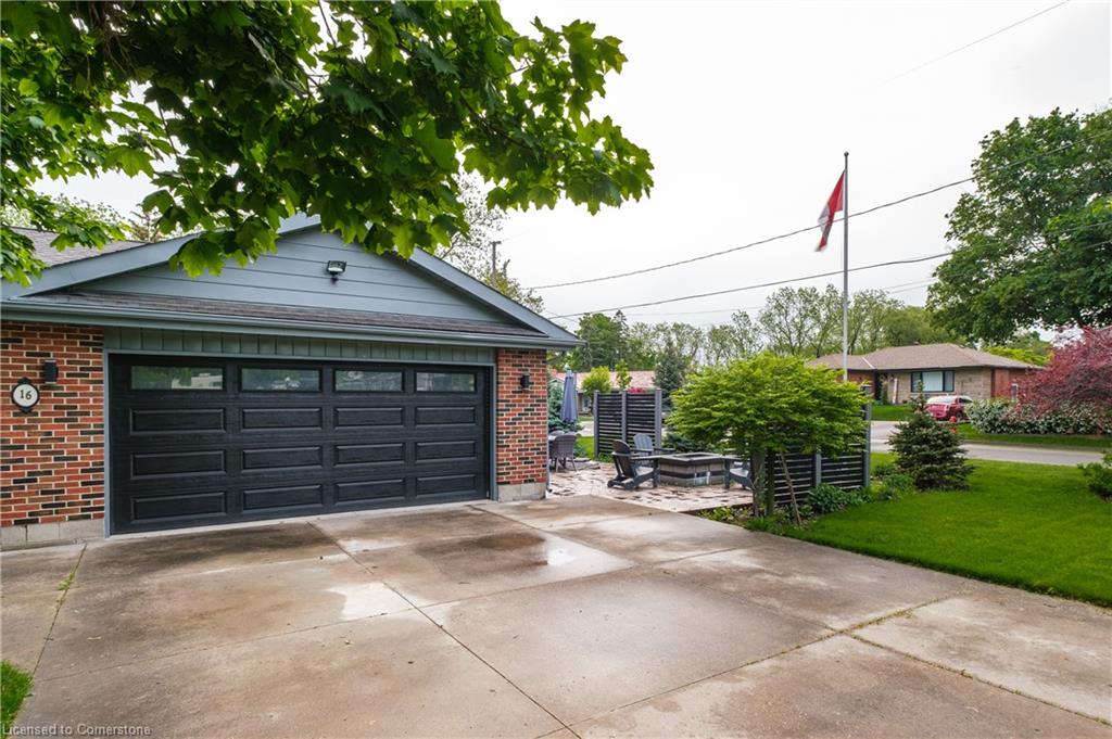 16 Trevor Drive Property Photo 22