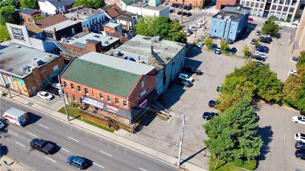 201-15 Wellington Street N Property Photo 11