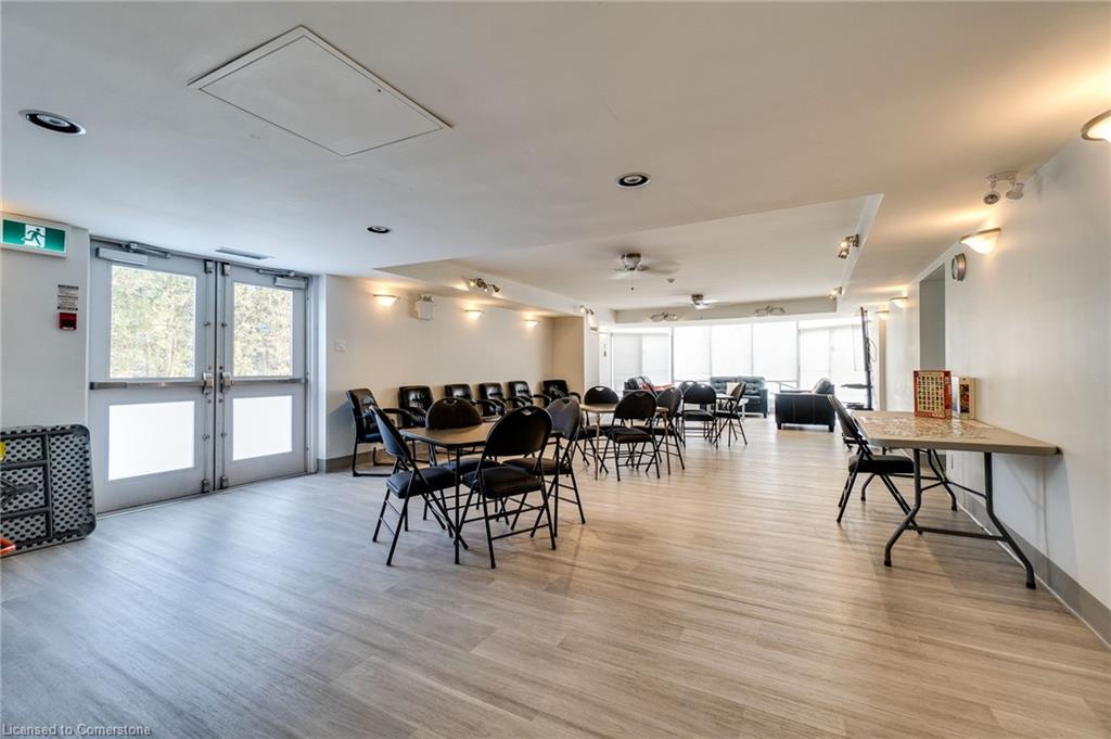 801-5280 Lakeshore Road Property Photo 33