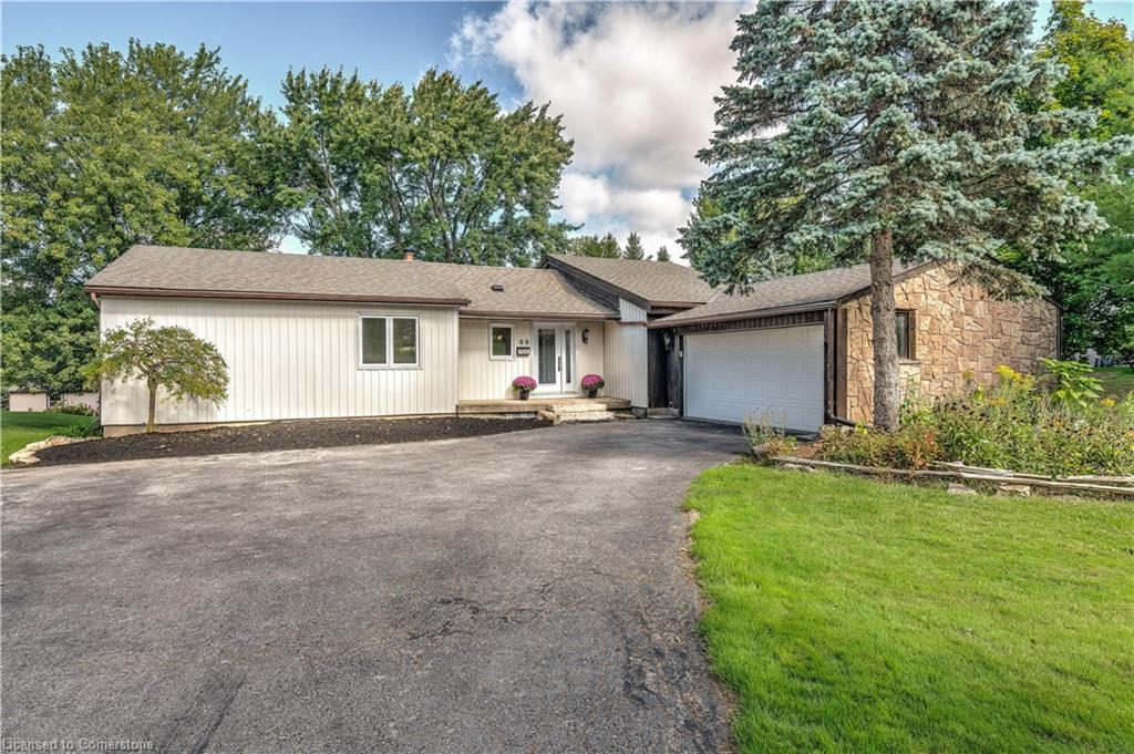 55 Oak Avenue Property Photo
