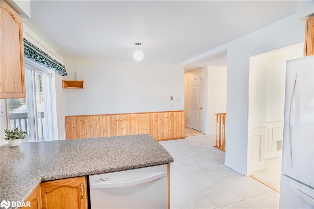 17 Mayfair Drive Property Photo 11