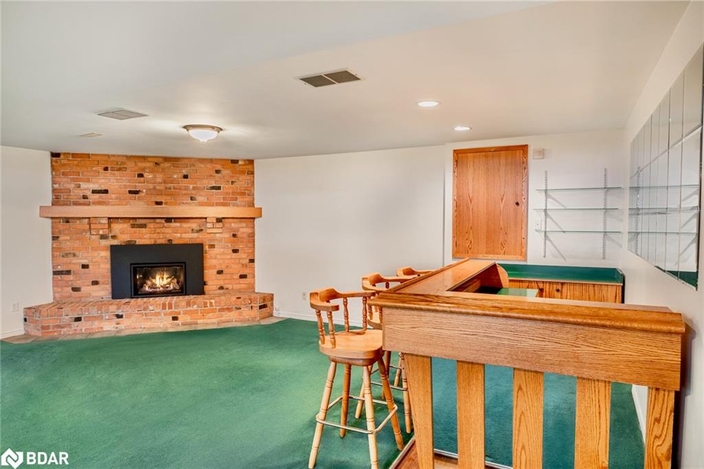 17 Mayfair Drive Property Photo 24