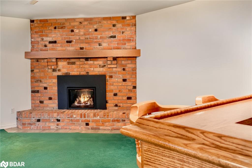 17 Mayfair Drive Property Photo 25