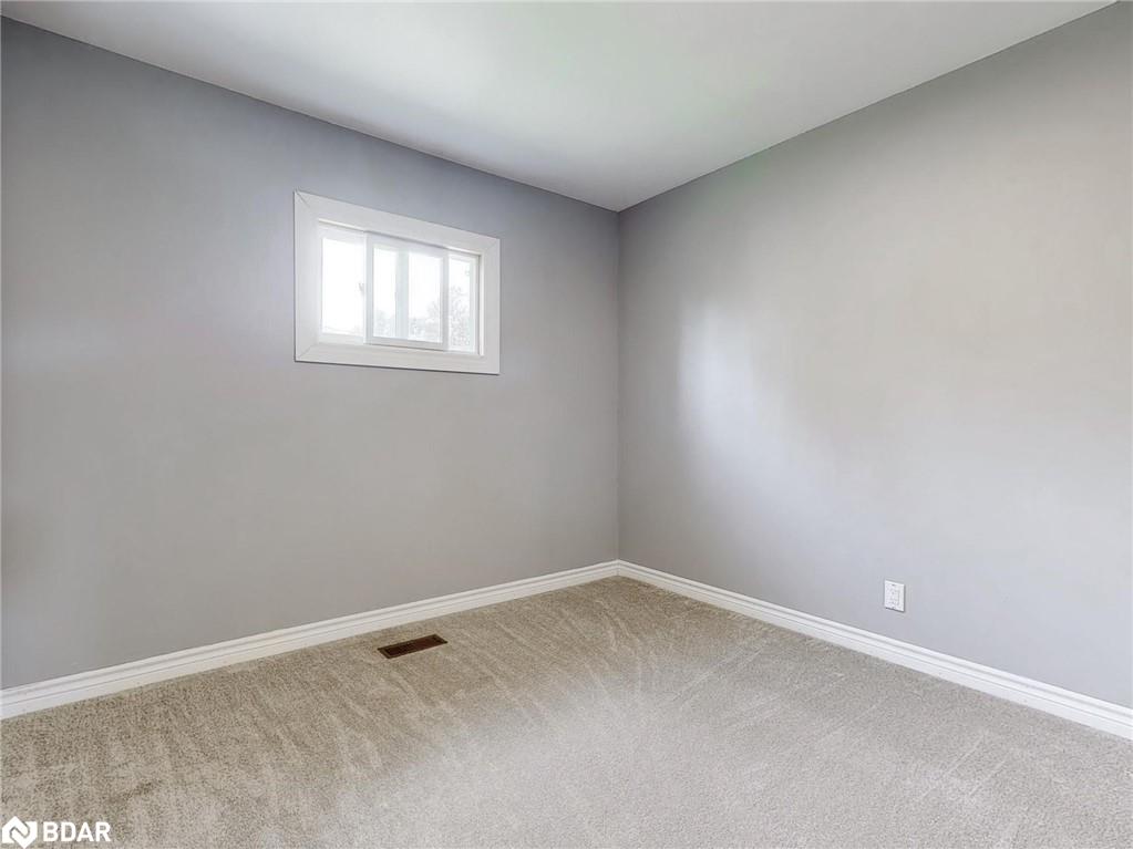 910 Barry Avenue Property Photo 31