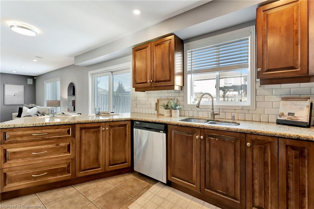 7 Bocelli Crescent Property Photo 20