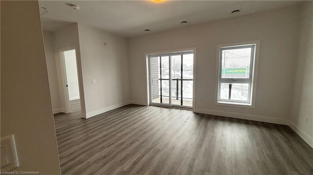 203-1000 Lackner Place Property Photo 4