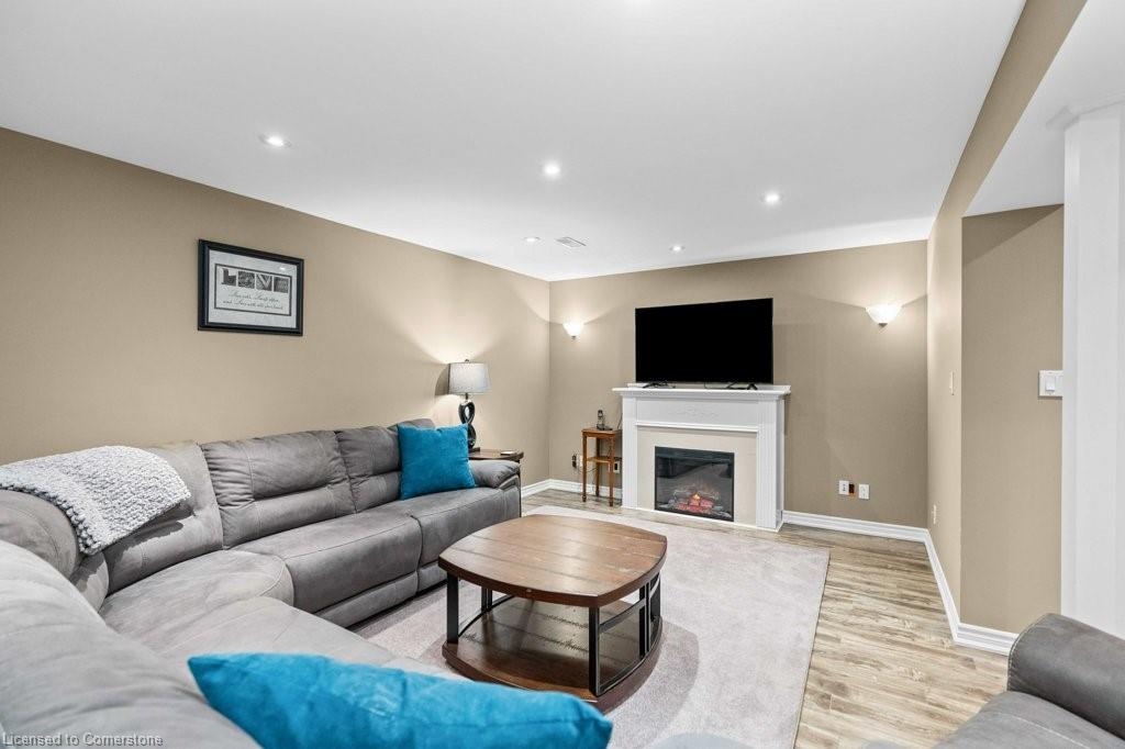 72 Garinger Crescent Property Photo 42