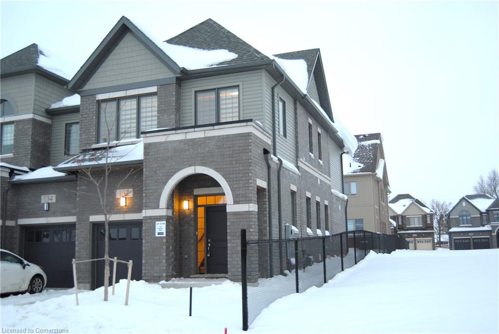 132 Waters Way Property Photo