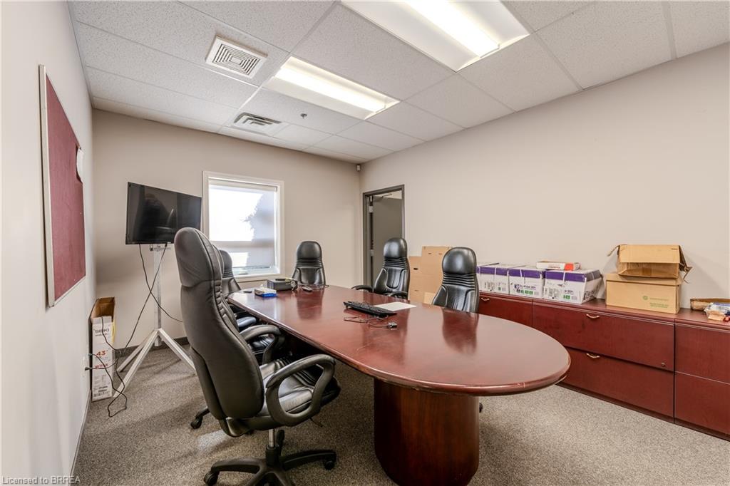 2-490 Elgin Street Property Photo 10