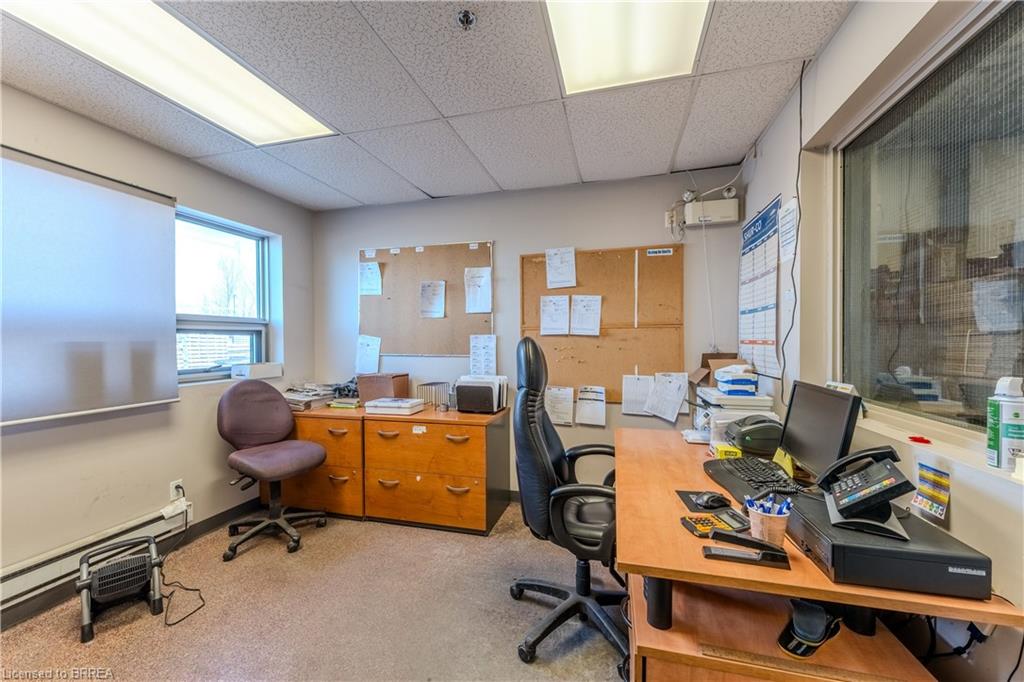 2-490 Elgin Street Property Photo 27