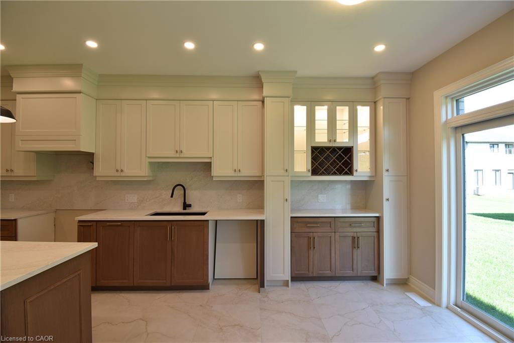 8 Dunlop Road Property Photo 4