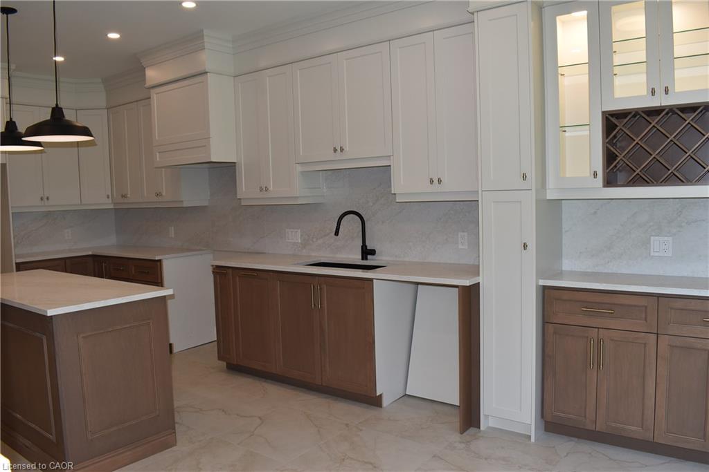 8 Dunlop Road Property Photo 5