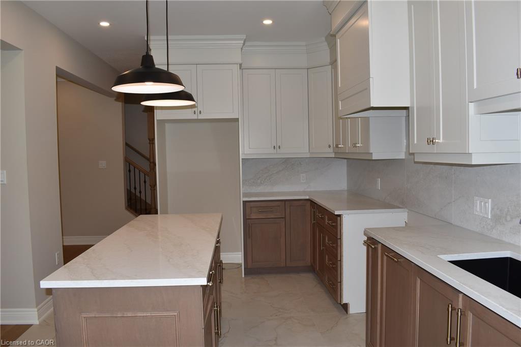 8 Dunlop Road Property Photo 6