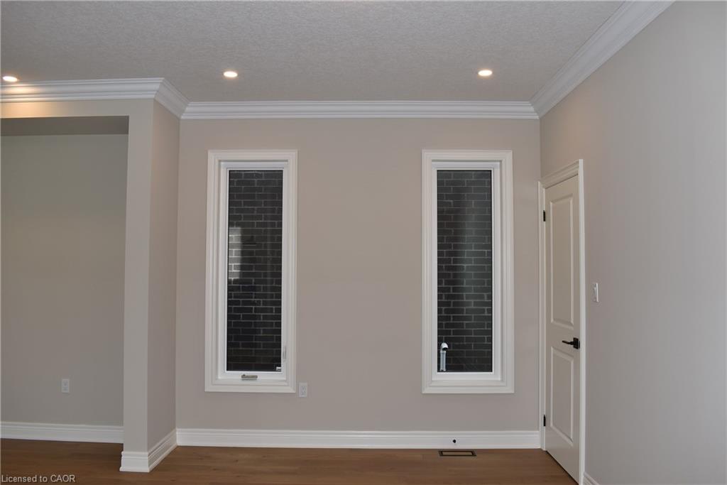8 Dunlop Road Property Photo 13