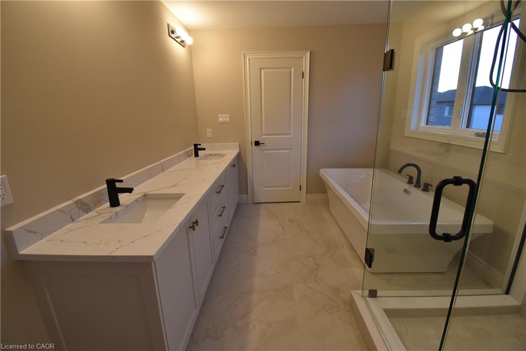 8 Dunlop Road Property Photo 25