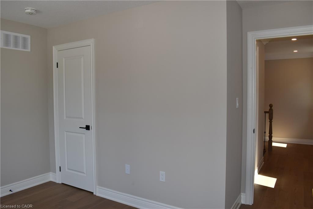 8 Dunlop Road Property Photo 29