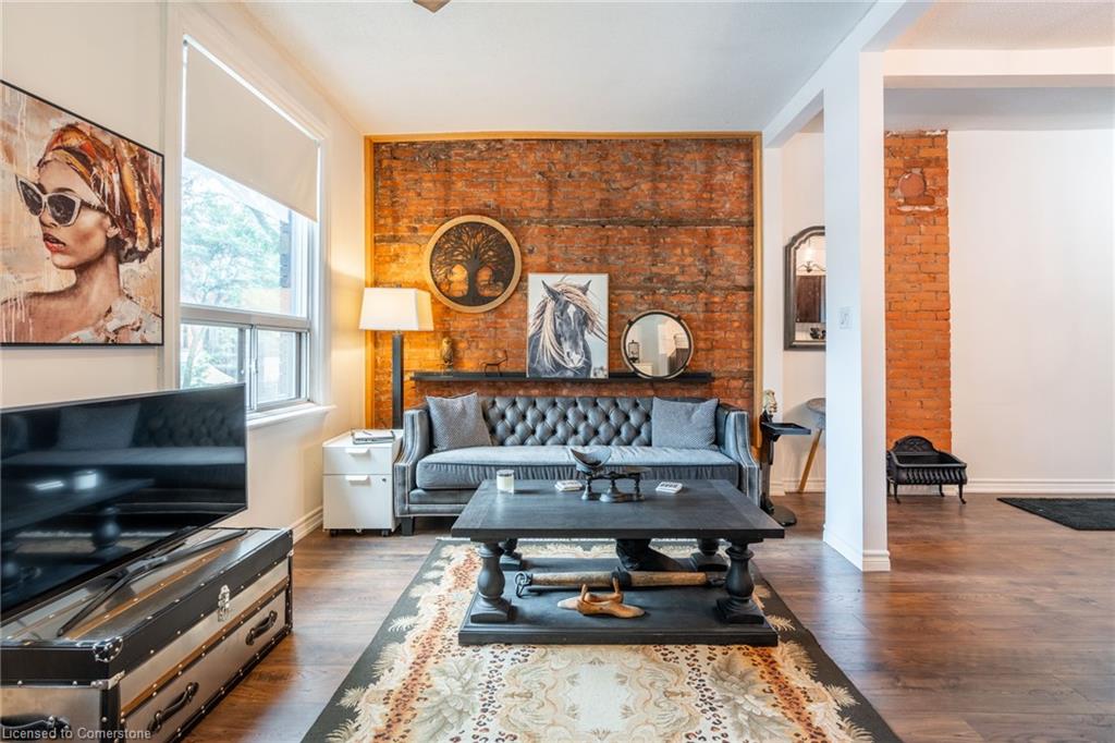 299 James Street N Property Photo 36