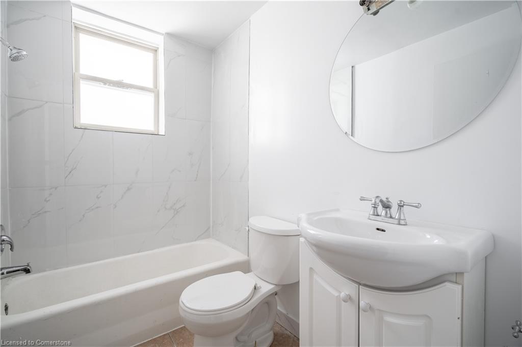 1-169 Park Row S Property Photo 9