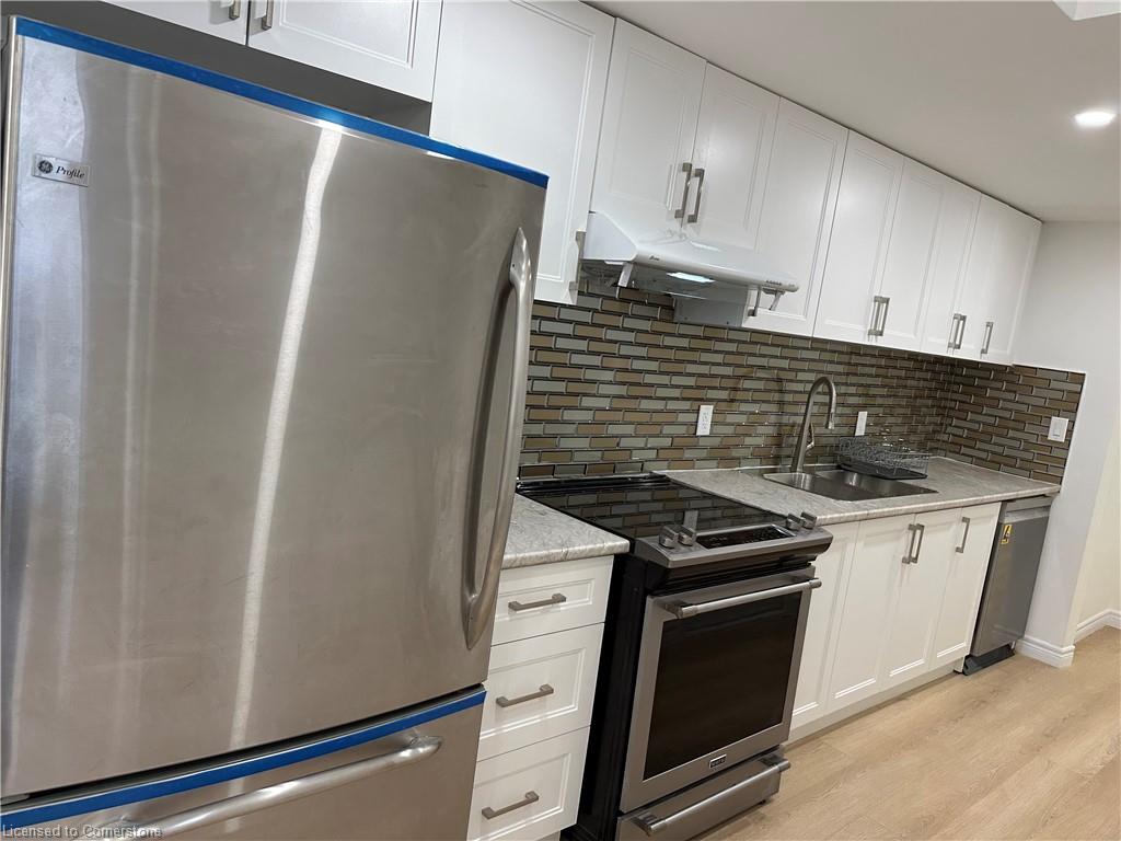 2-529 Paradise Crescent Property Photo 2