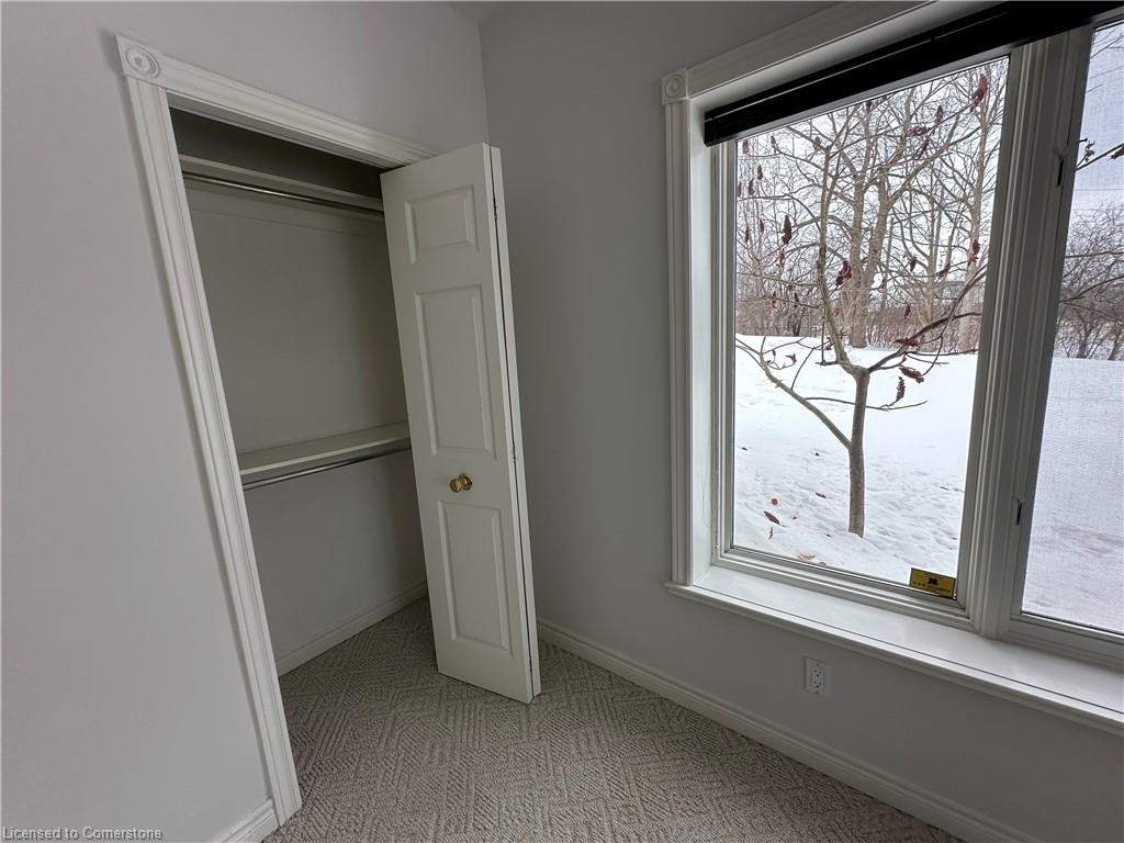 2-529 Paradise Crescent Property Photo 10