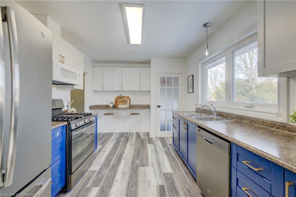23 Calvert Avenue Property Photo 17