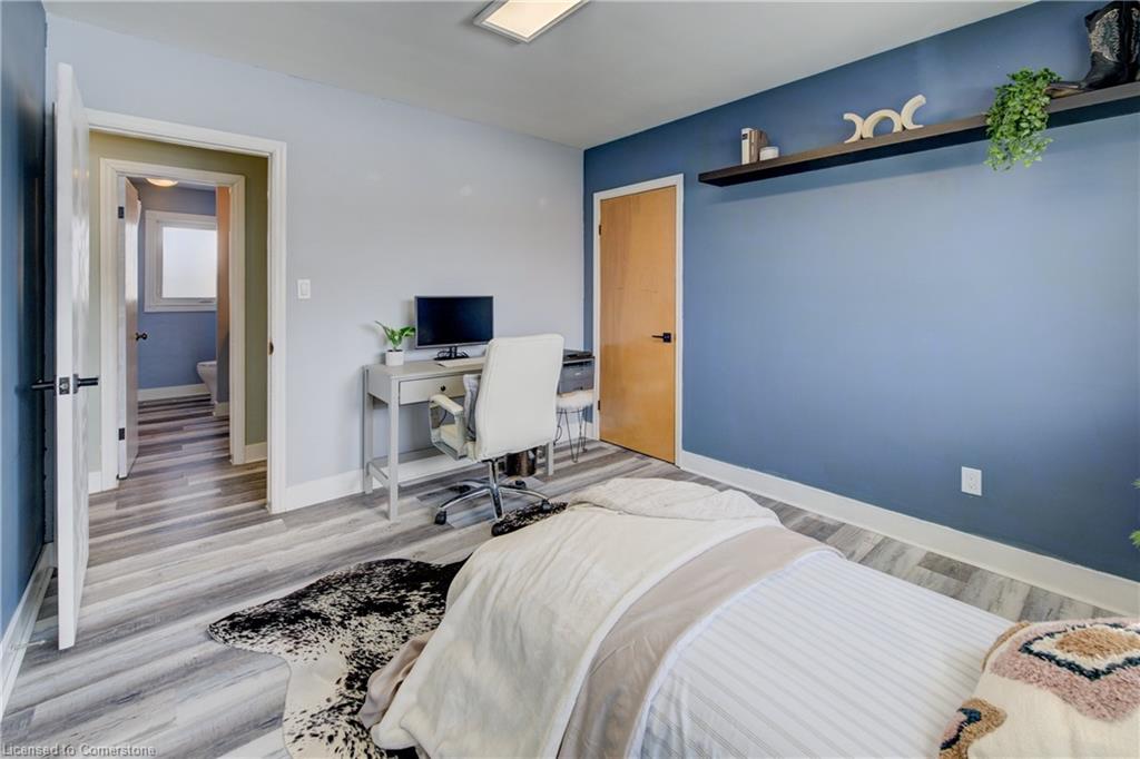 23 Calvert Avenue Property Photo 25