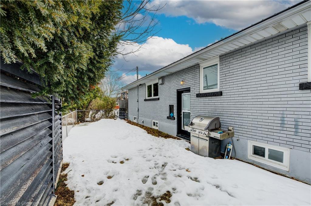 23 Calvert Avenue Property Photo 37