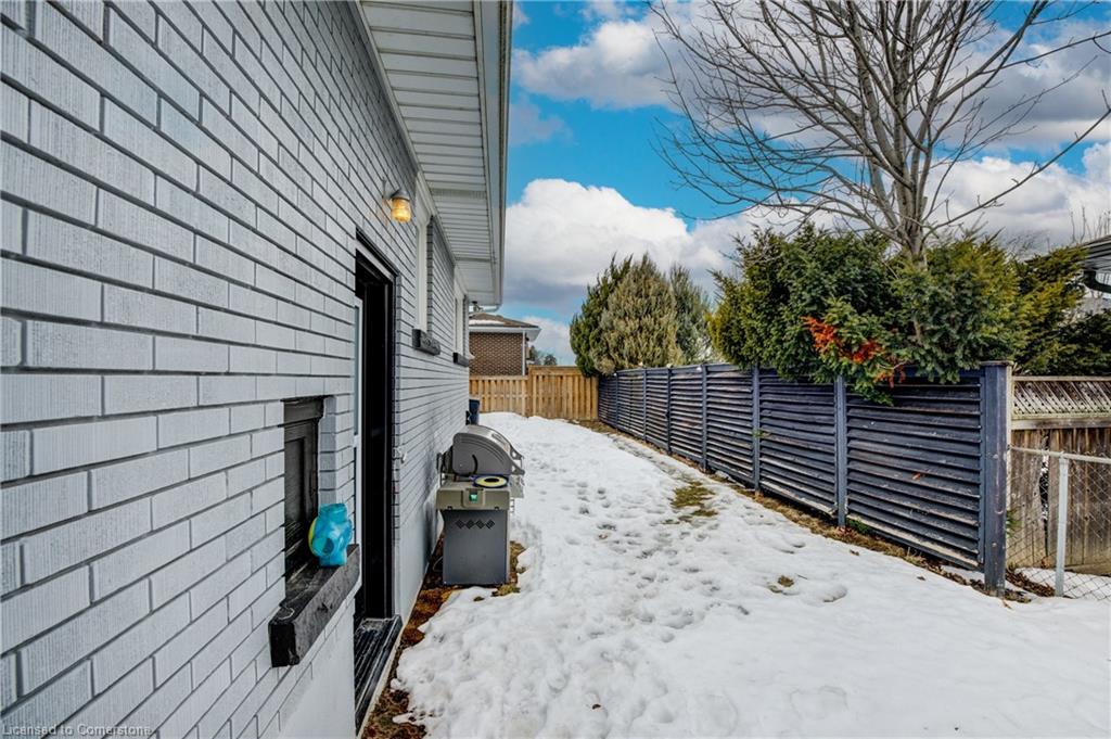 23 Calvert Avenue Property Photo 38