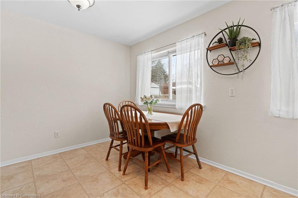 88 Royal Manor Drive Property Photo 8