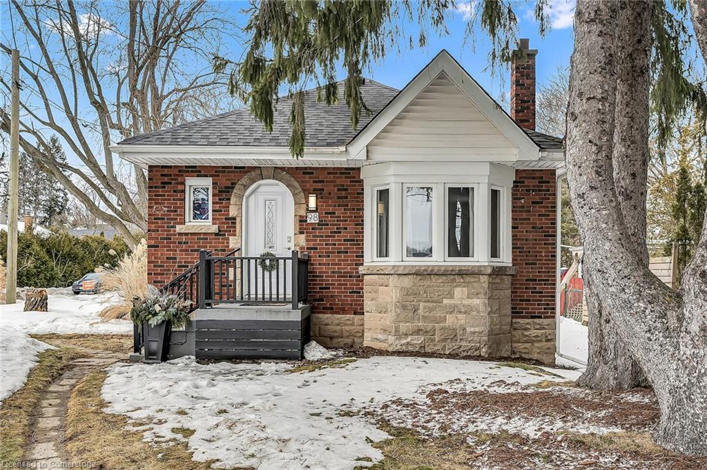 98 Osler Drive Property Photo