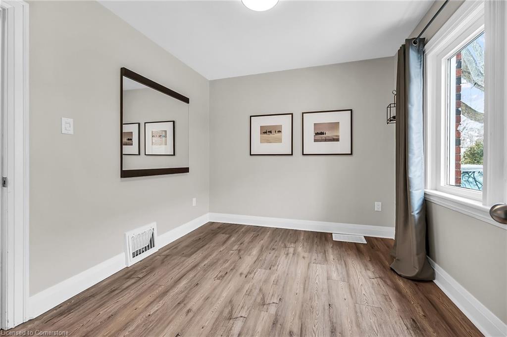 98 Osler Drive Property Photo 15