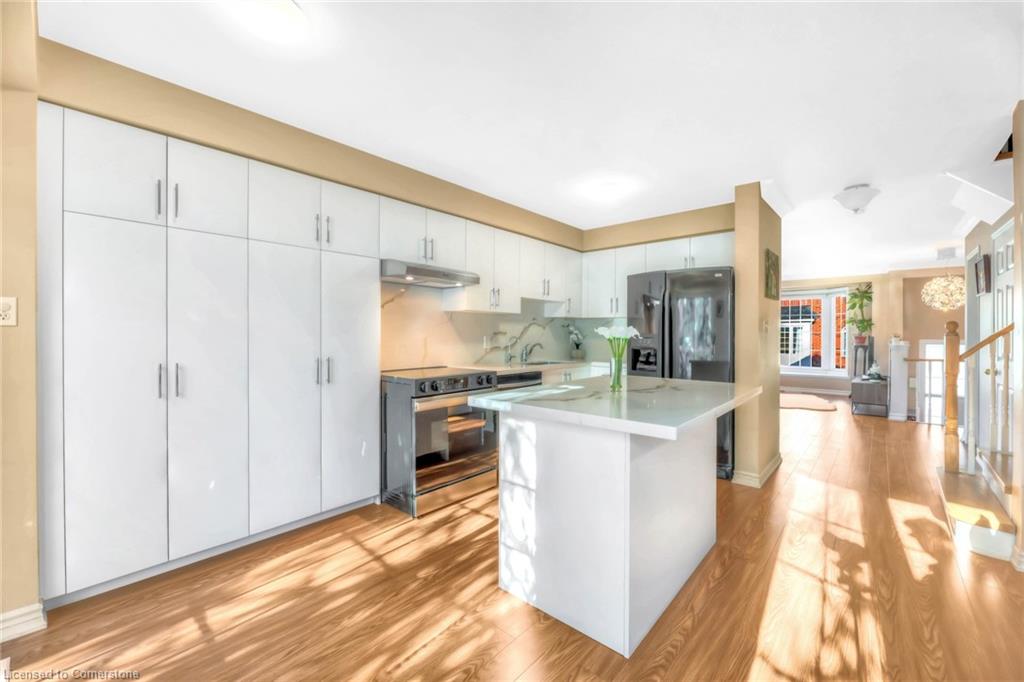 40-130 Mosaics Avenue Property Photo 4