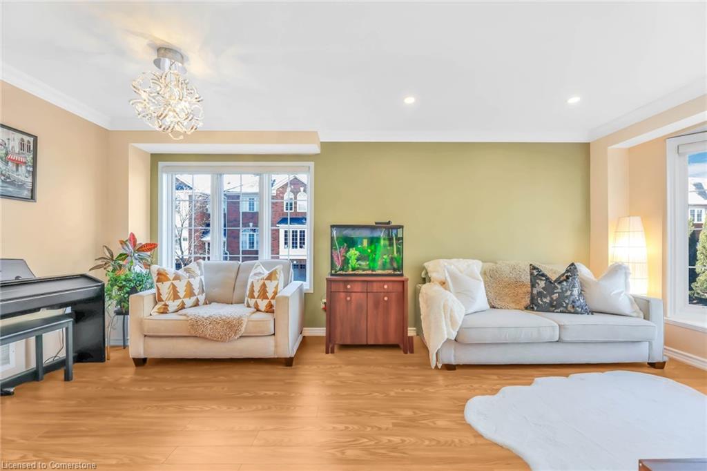 40-130 Mosaics Avenue Property Photo 9
